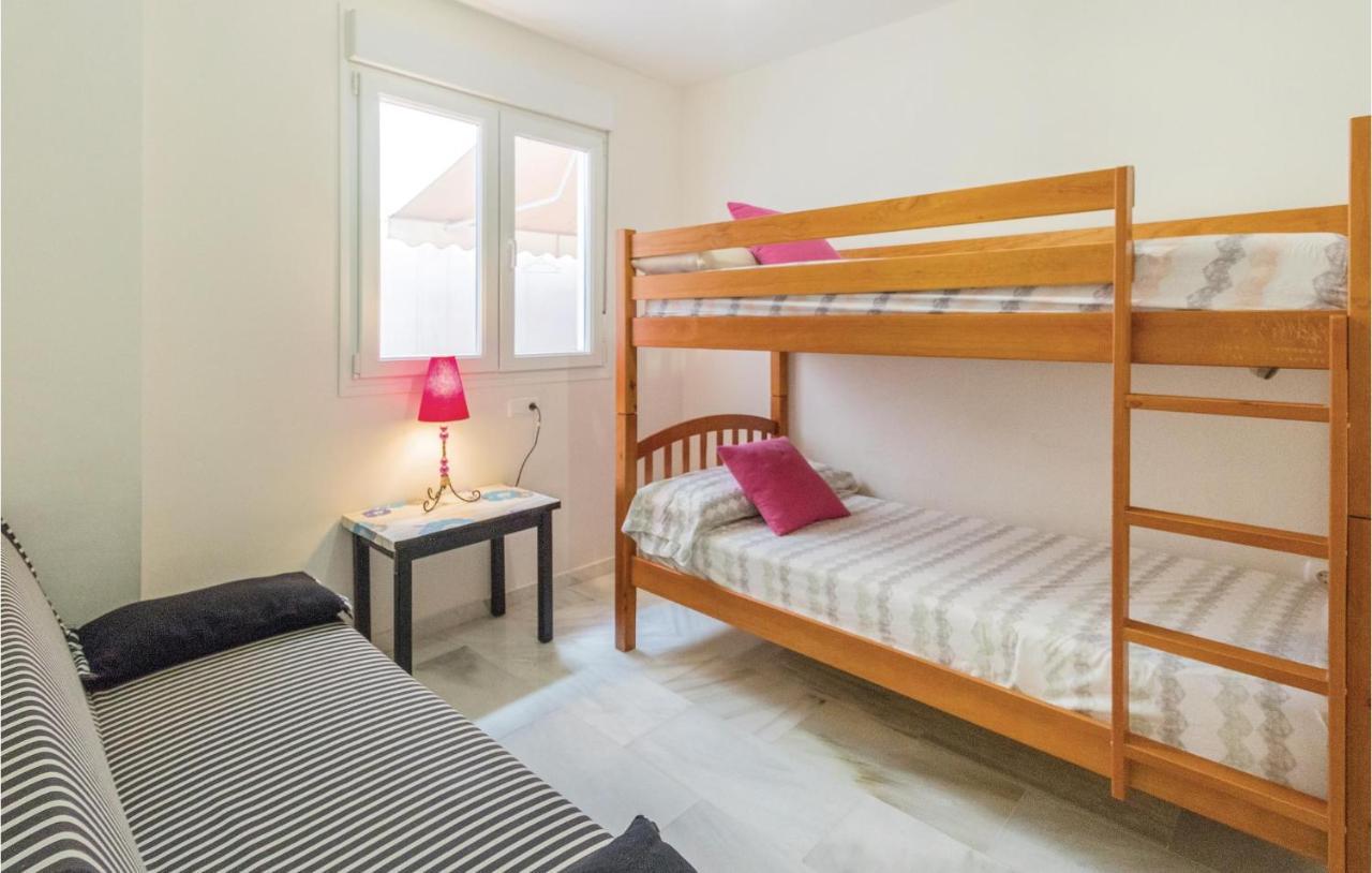 3 Bedroom Stunning Apartment In Motril Exterior foto
