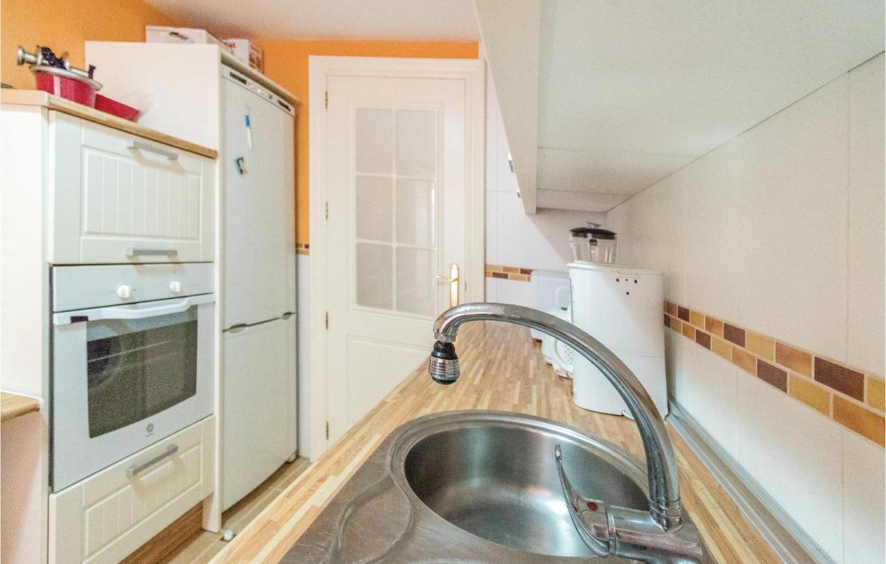 3 Bedroom Stunning Apartment In Motril Exterior foto