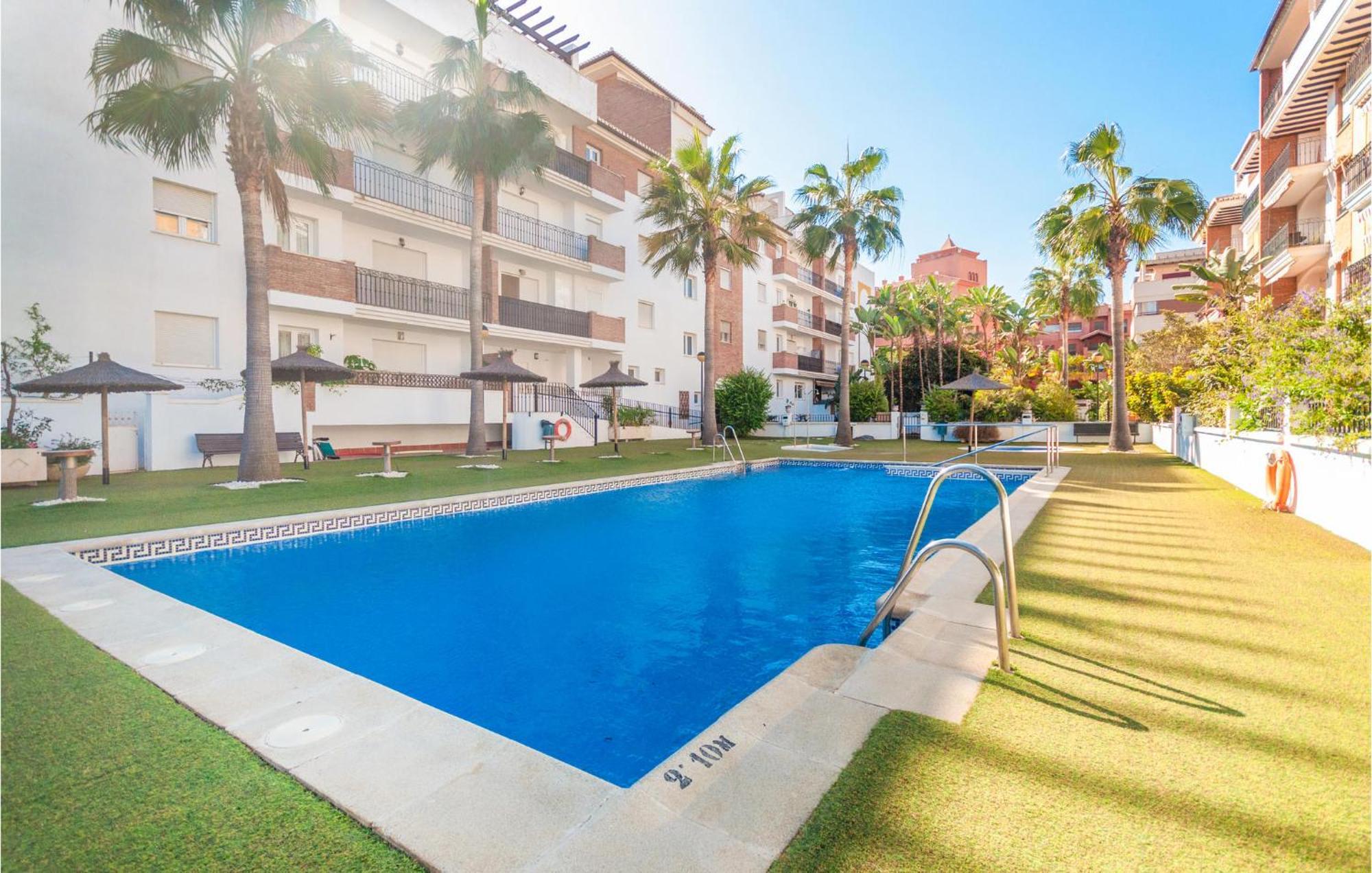 3 Bedroom Stunning Apartment In Motril Exterior foto