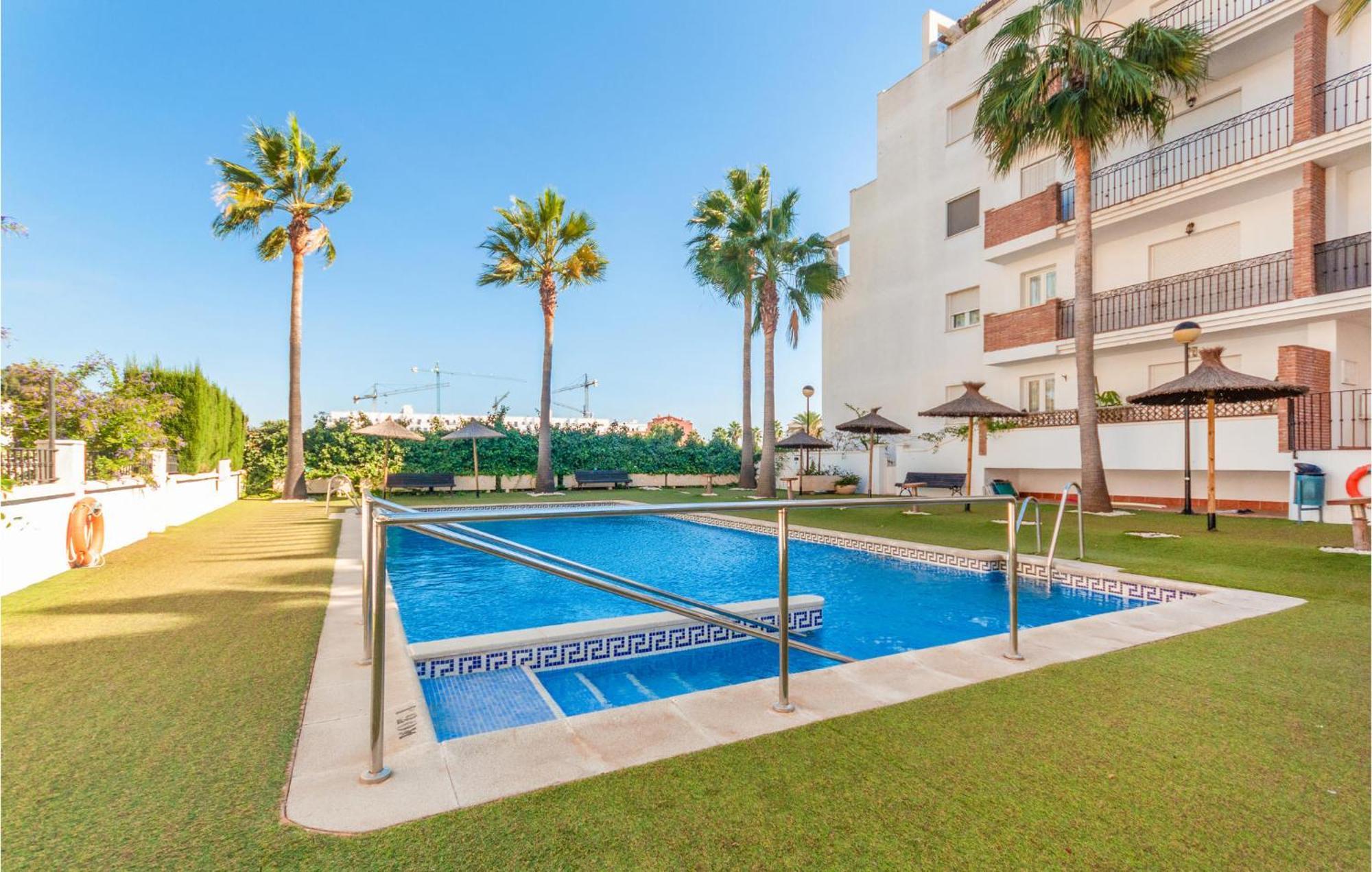 3 Bedroom Stunning Apartment In Motril Exterior foto
